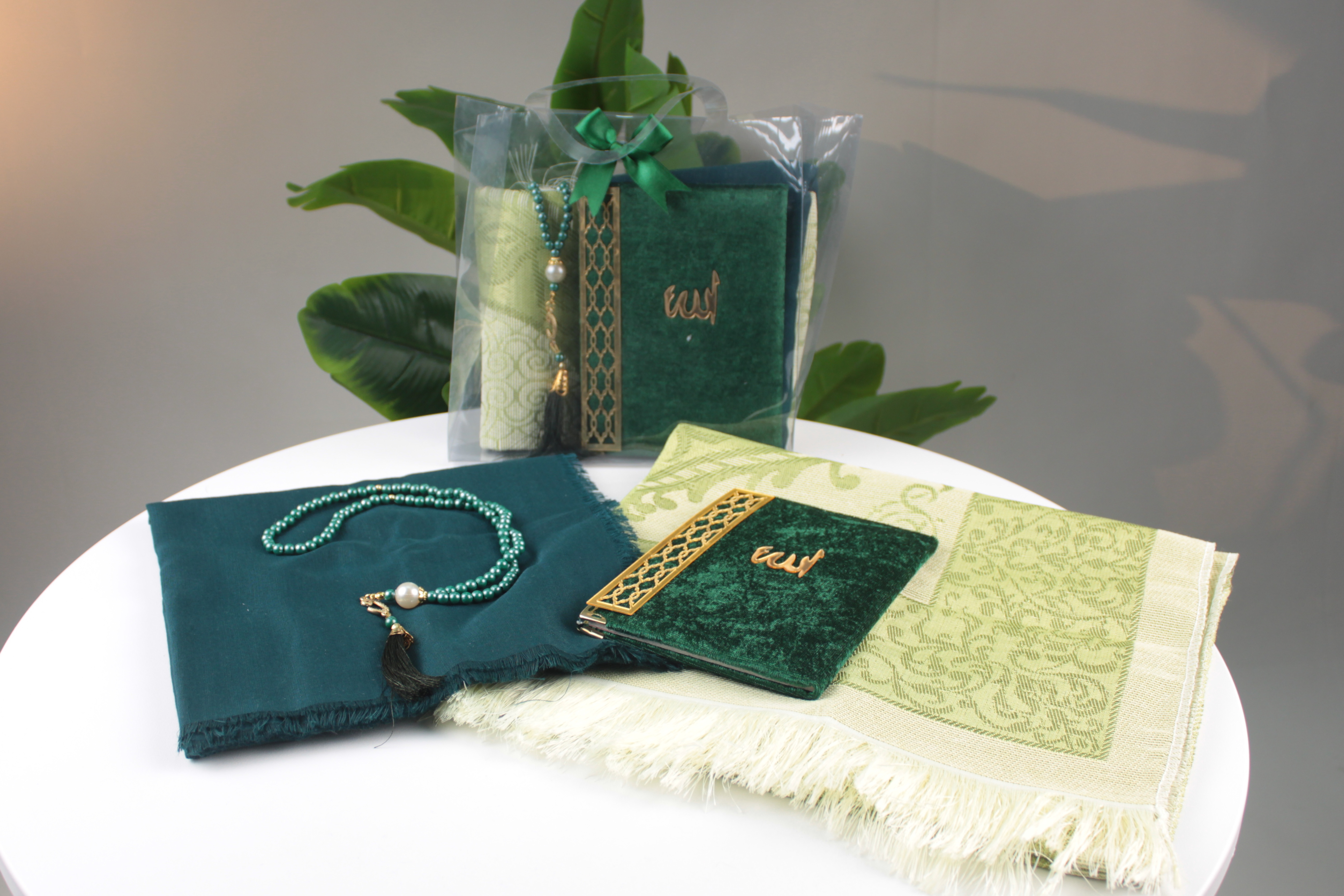 Yeşil Çantalı Dörtlü Set